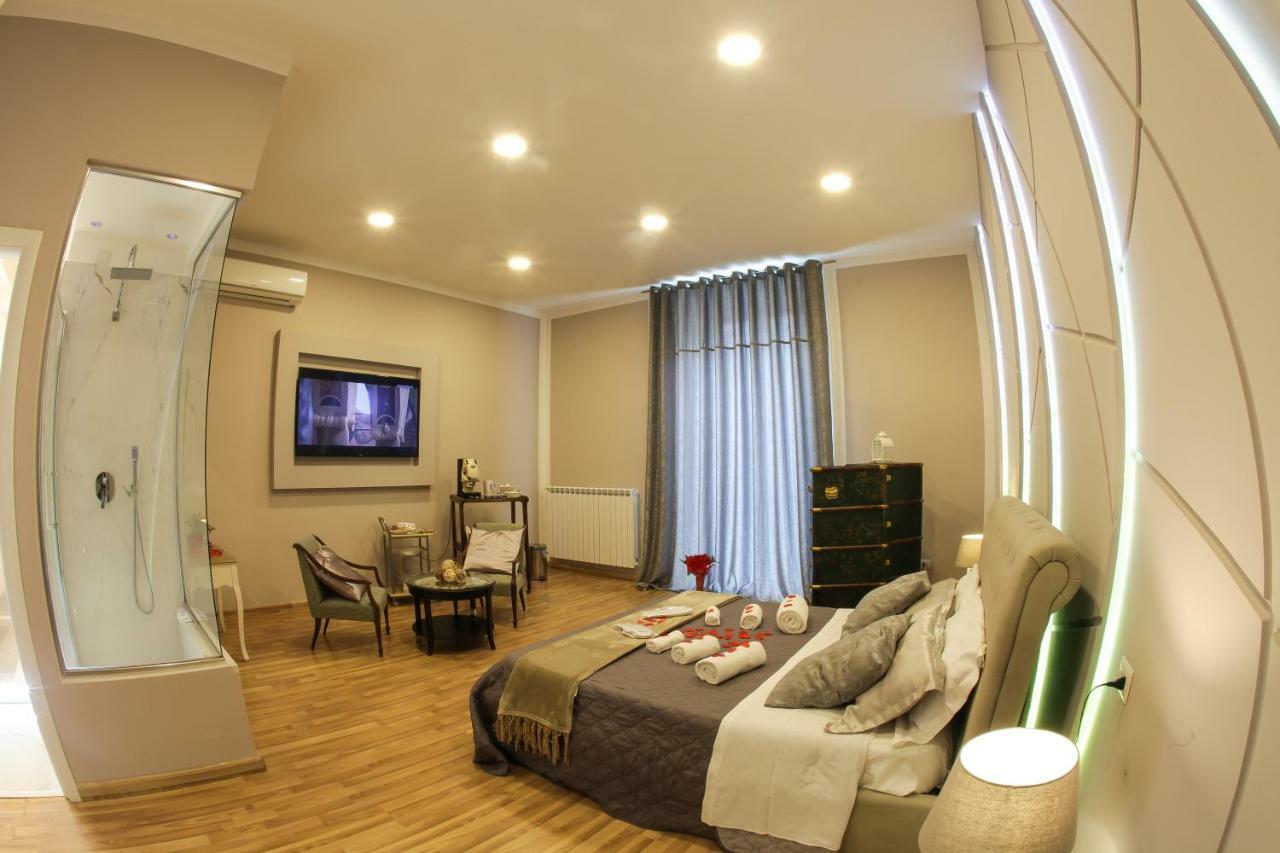 Reggia & Dintorni Rooms A Caserta Exteriér fotografie